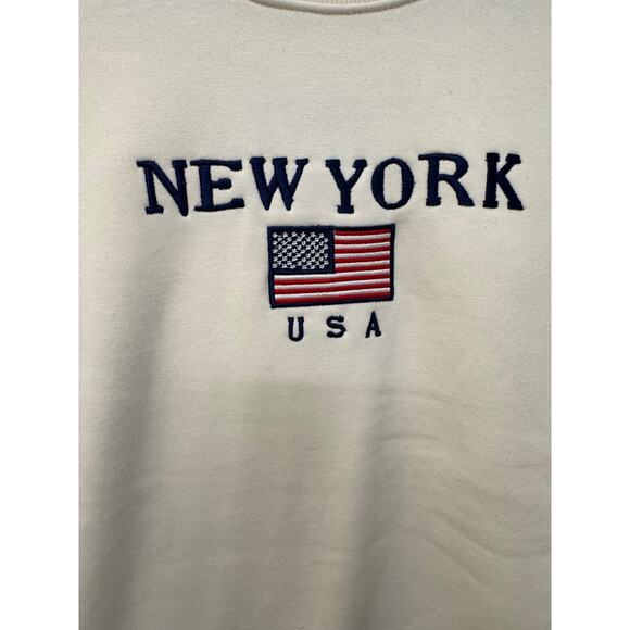 NWT New York City Cream Unisex Large Fleece Lined Cotton Crewneck NY Sweatshirt - Picture 3 of 5